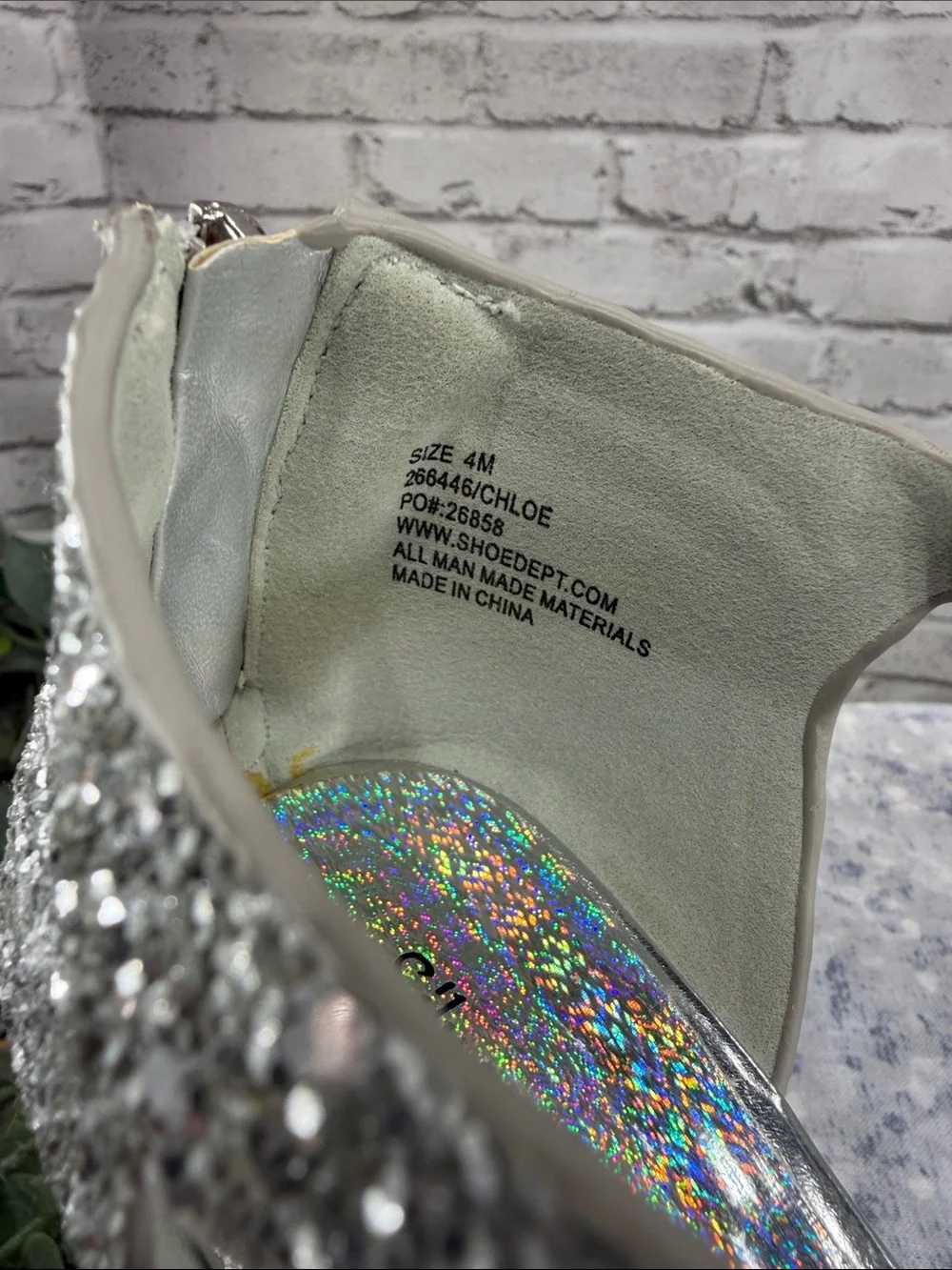 SILVER SLIPPER “Chloe” Silver Glitter Open-Toe Strappy Fashion Heels Girls 4M